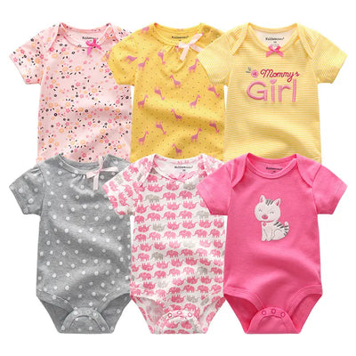 Pack of 6 Cotton Bodysuits - Comfort and Softness for Baby 🌿