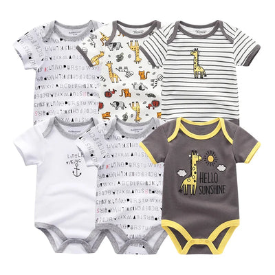 Pack of 6 Cotton Bodysuits - Comfort and Softness for Baby 🌿