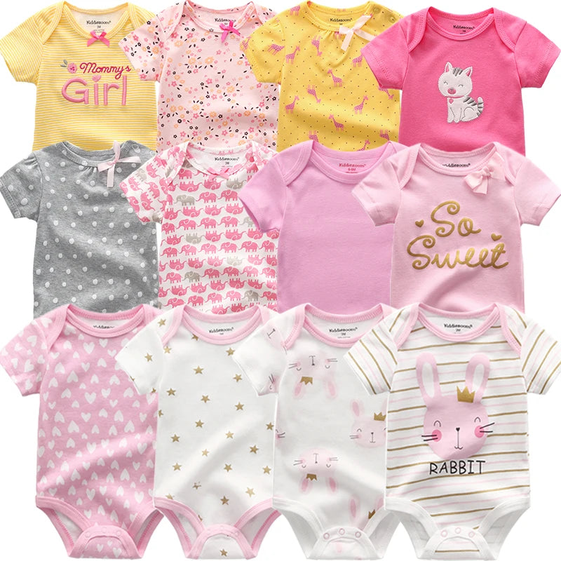 Pack of 6 Cotton Bodysuits - Comfort and Softness for Baby 🌿